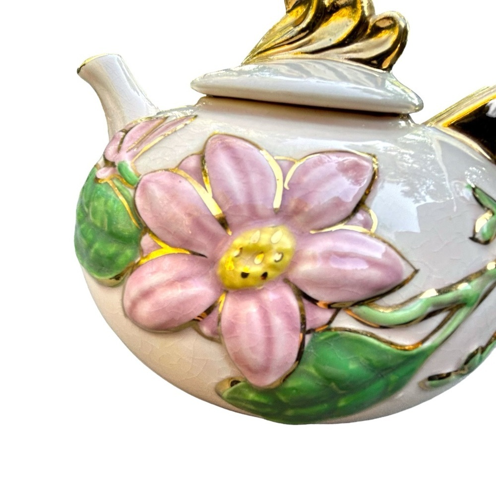 Hull Art Porcelain Magnolia and Gold Trim Teapot U.S.A. 1940's - Picture 4 of 14